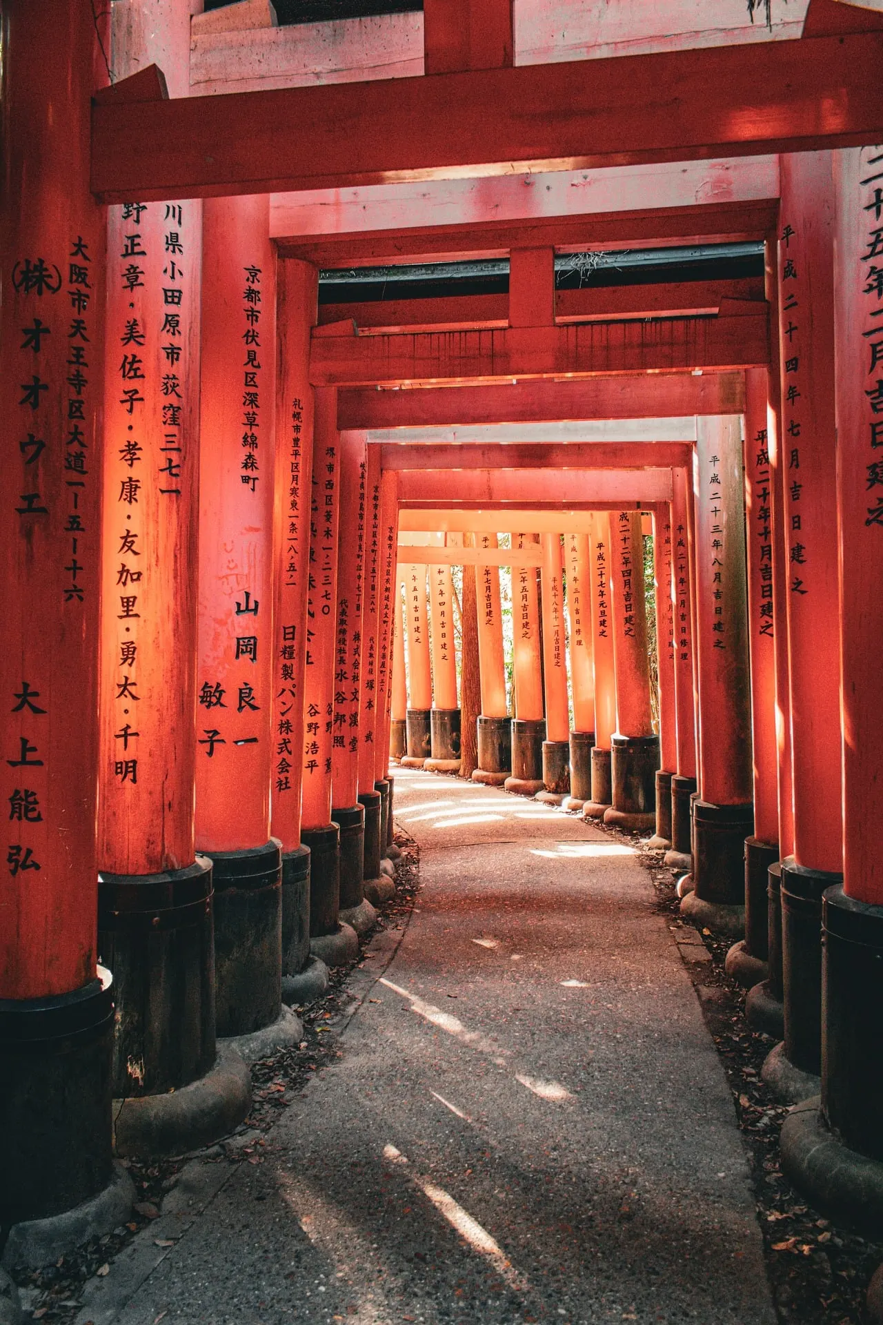 京都・伏見稲荷大社の千本鳥居